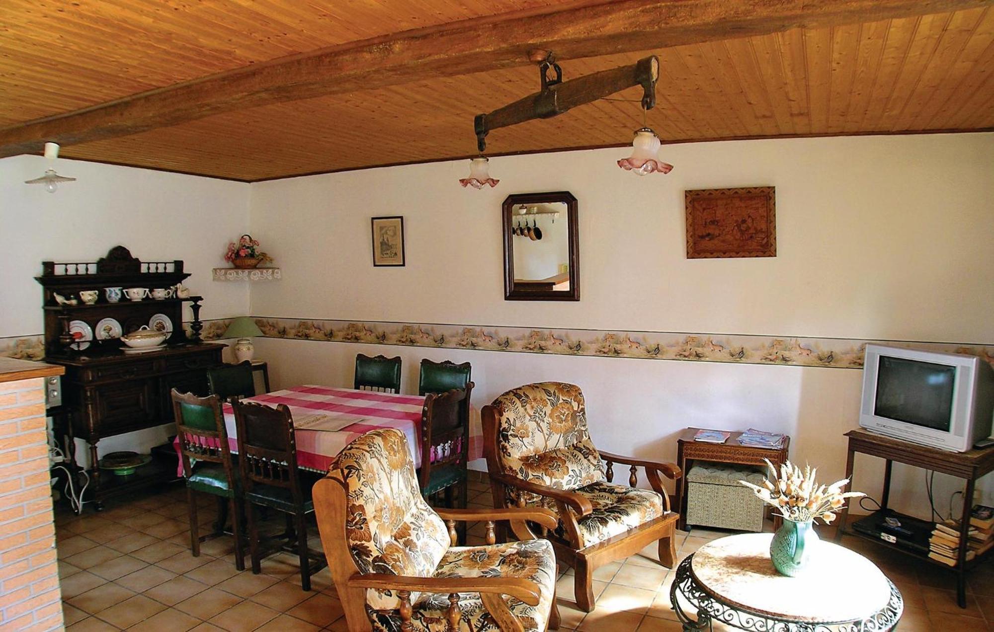 3 Bedroom Beautiful Home In Hames Boucres Exterior foto