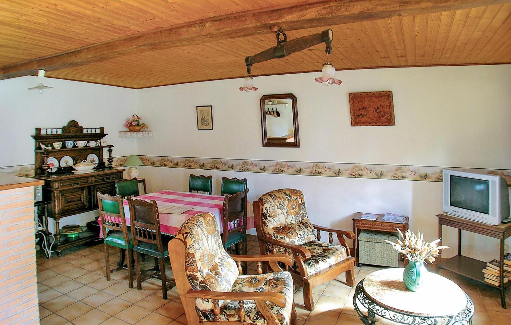 3 Bedroom Beautiful Home In Hames Boucres Exterior foto
